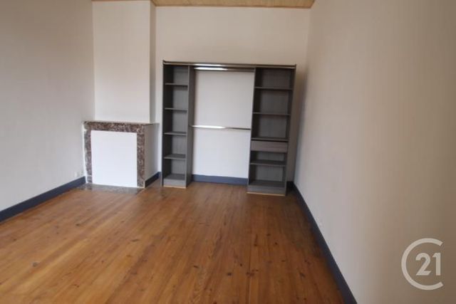 Appartement à louer - 2 pièces - 46.86 m2 - VICHY - 03 - AUVERGNE - Century 21 Lefèbvre Immobilier