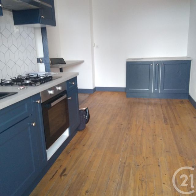 Appartement à louer - 2 pièces - 46.86 m2 - VICHY - 03 - AUVERGNE - Century 21 Lefèbvre Immobilier