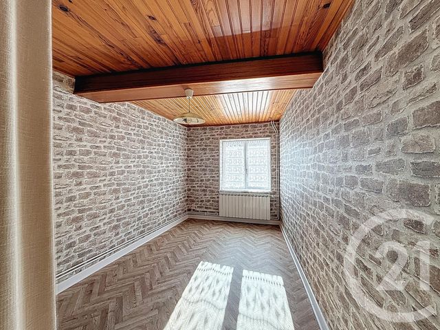 maison à vendre - 4 pièces - 81.0 m2 - GANNAT - 03 - AUVERGNE - Century 21 Lefèbvre Immobilier