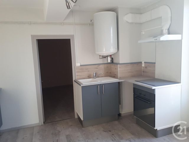 Appartement F2 à louer - 3 pièces - 44.2 m2 - GANNAT - 03 - AUVERGNE - Century 21 Lefèbvre Immobilier