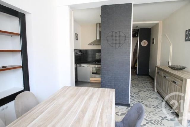 maison à louer - 3 pièces - 116.37 m2 - BELLENAVES - 03 - AUVERGNE - Century 21 Lefèbvre Immobilier