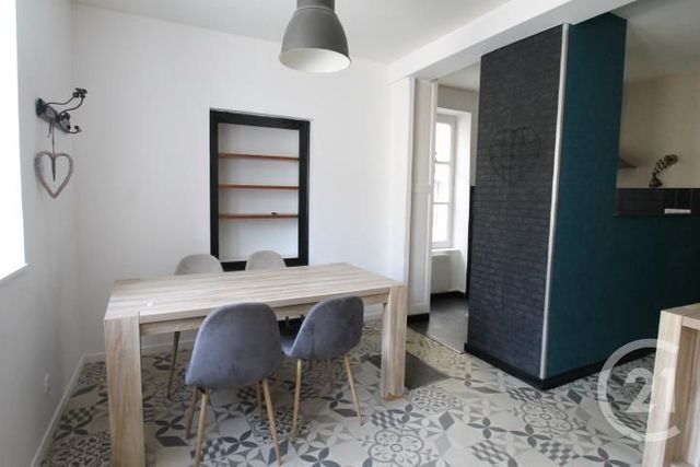 maison à louer - 3 pièces - 116.37 m2 - BELLENAVES - 03 - AUVERGNE - Century 21 Lefèbvre Immobilier