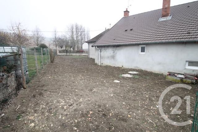 maison à louer - 4 pièces - 89.61 m2 - ST GENES DU RETZ - 63 - AUVERGNE - Century 21 Lefèbvre Immobilier