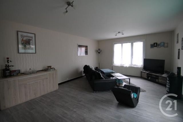 maison à louer - 4 pièces - 89.61 m2 - ST GENES DU RETZ - 63 - AUVERGNE - Century 21 Lefèbvre Immobilier