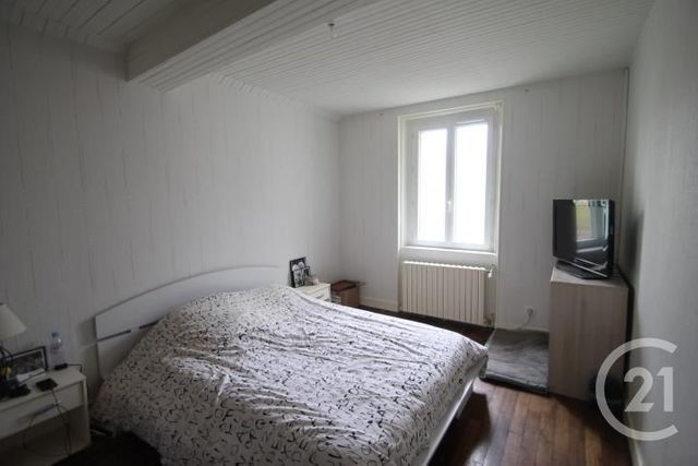 maison à louer - 4 pièces - 89.61 m2 - ST GENES DU RETZ - 63 - AUVERGNE - Century 21 Lefèbvre Immobilier