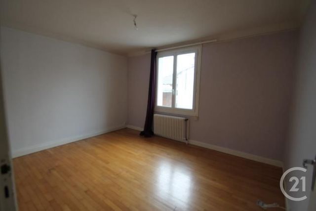 Appartement F3 à louer - 3 pièces - 69.0 m2 - GANNAT - 03 - AUVERGNE - Century 21 Lefèbvre Immobilier