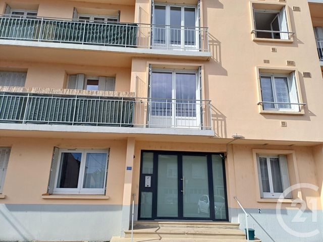 Appartement F1 à louer - 2 pièces - 23.86 m2 - GANNAT - 03 - AUVERGNE - Century 21 Lefèbvre Immobilier