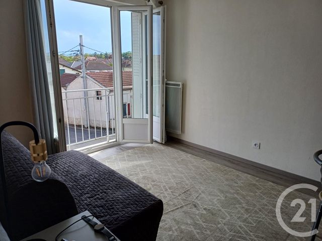Appartement F1 à louer - 2 pièces - 23.86 m2 - GANNAT - 03 - AUVERGNE - Century 21 Lefèbvre Immobilier