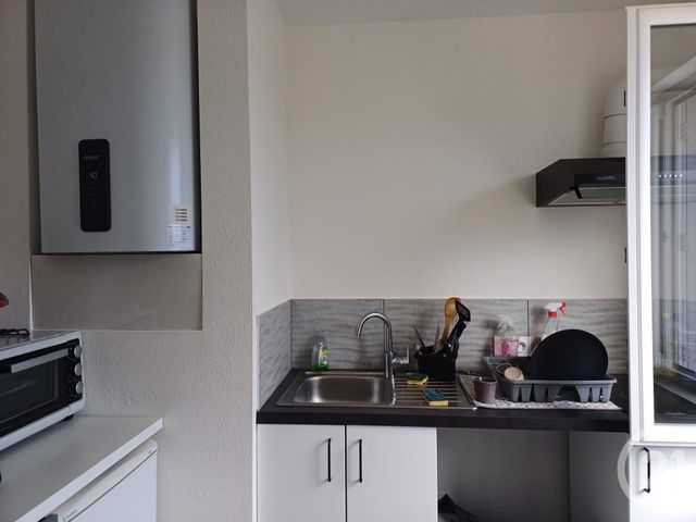 Appartement F1 à louer - 2 pièces - 23.86 m2 - GANNAT - 03 - AUVERGNE - Century 21 Lefèbvre Immobilier