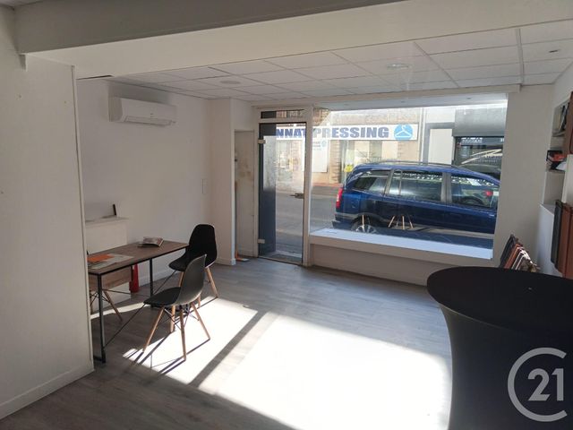 Appartement Local à louer - 2 pièces - 37.0 m2 - GANNAT - 03 - AUVERGNE - Century 21 Lefèbvre Immobilier