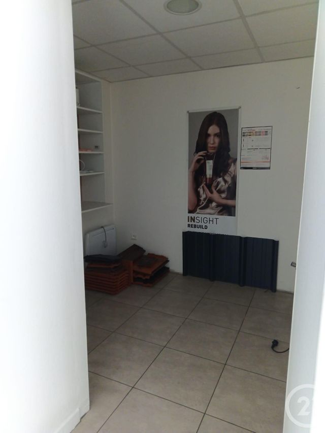 Appartement Local à louer - 2 pièces - 37.0 m2 - GANNAT - 03 - AUVERGNE - Century 21 Lefèbvre Immobilier