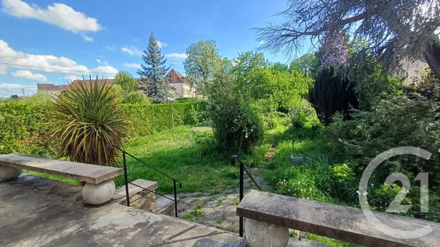 maison à vendre - 6 pièces - 156.27 m2 - GANNAT - 03 - AUVERGNE - Century 21 Lefèbvre Immobilier