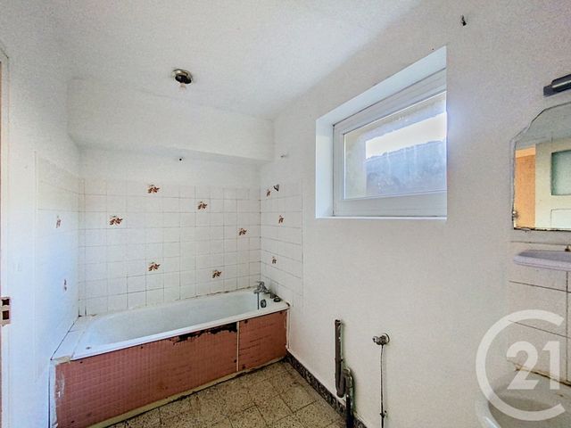 maison à vendre - 11 pièces - 215.78 m2 - ESCUROLLES - 03 - AUVERGNE - Century 21 Lefèbvre Immobilier
