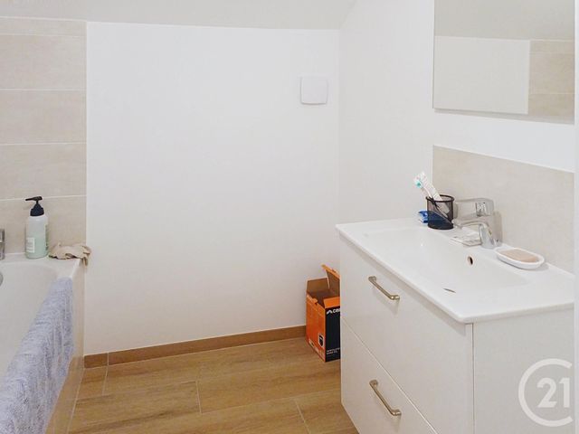 maison à louer - 5 pièces - 139.68 m2 - GANNAT - 03 - AUVERGNE - Century 21 Lefèbvre Immobilier