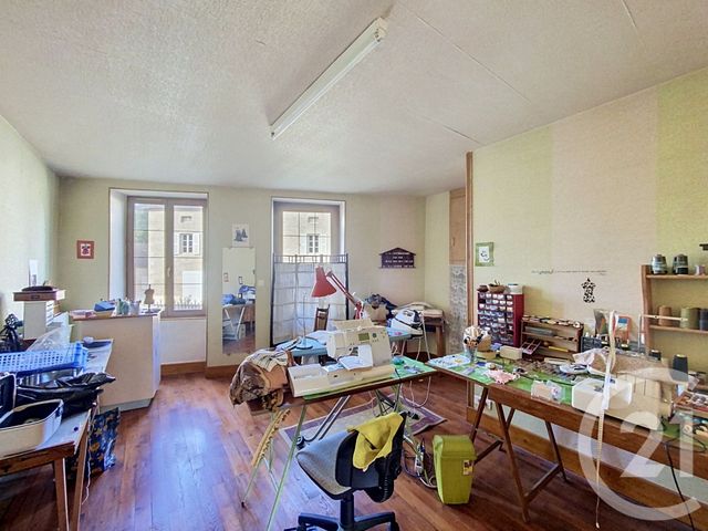 maison à vendre - 7 pièces - 185.0 m2 - JENZAT - 03 - AUVERGNE - Century 21 Lefèbvre Immobilier