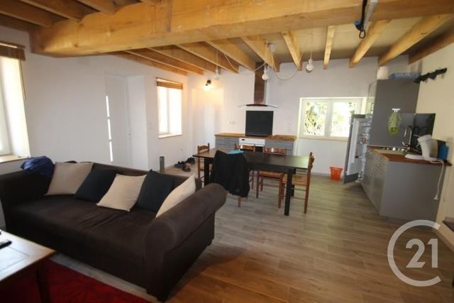 maison à louer - 2 pièces - 80.0 m2 - BELLENAVES - 03 - AUVERGNE - Century 21 Lefèbvre Immobilier