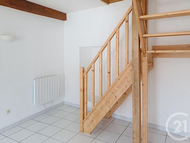 Appartement F3 à louer - 4 pièces - 60.0 m2 - GANNAT - 03 - AUVERGNE - Century 21 Lefèbvre Immobilier