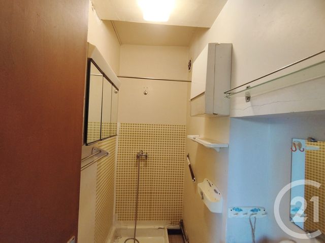 maison à vendre - 4 pièces - 76.0 m2 - GANNAT - 03 - AUVERGNE - Century 21 Lefèbvre Immobilier