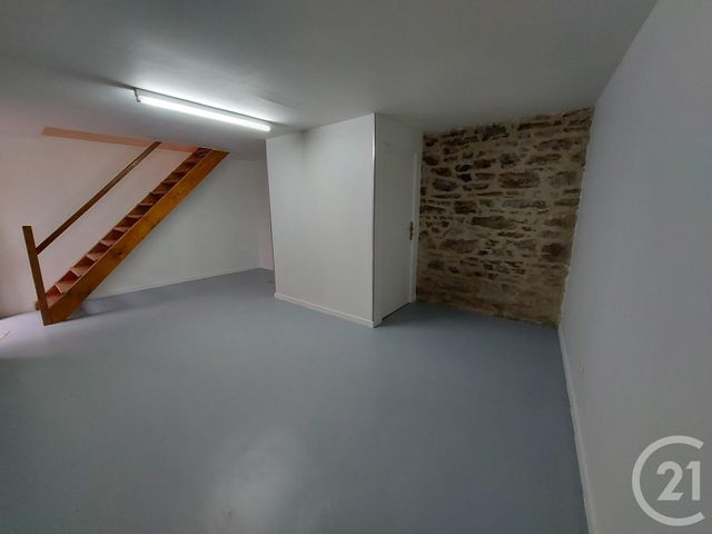 maison à louer - 3 pièces - 91.92 m2 - EBREUIL - 03 - AUVERGNE - Century 21 Lefèbvre Immobilier