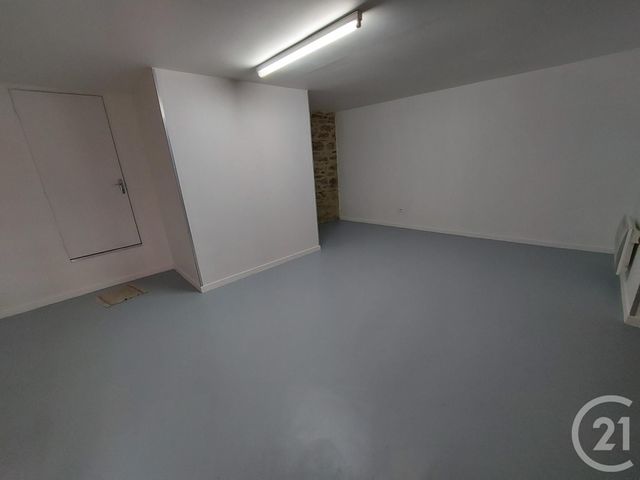 maison à louer - 3 pièces - 91.92 m2 - EBREUIL - 03 - AUVERGNE - Century 21 Lefèbvre Immobilier