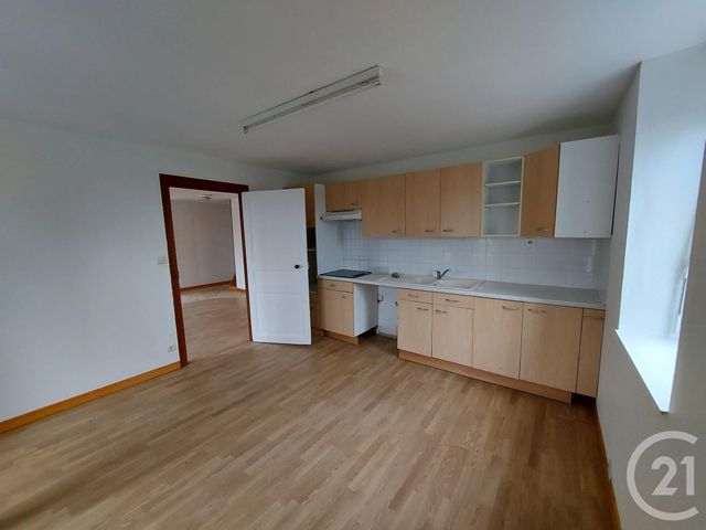 maison à louer - 3 pièces - 91.92 m2 - EBREUIL - 03 - AUVERGNE - Century 21 Lefèbvre Immobilier