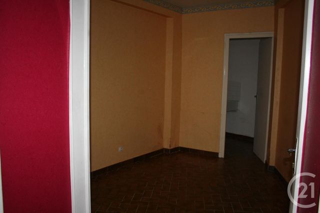 Appartement Local à louer - 1 pièce - 53.15 m2 - GANNAT - 03 - AUVERGNE - Century 21 Lefèbvre Immobilier