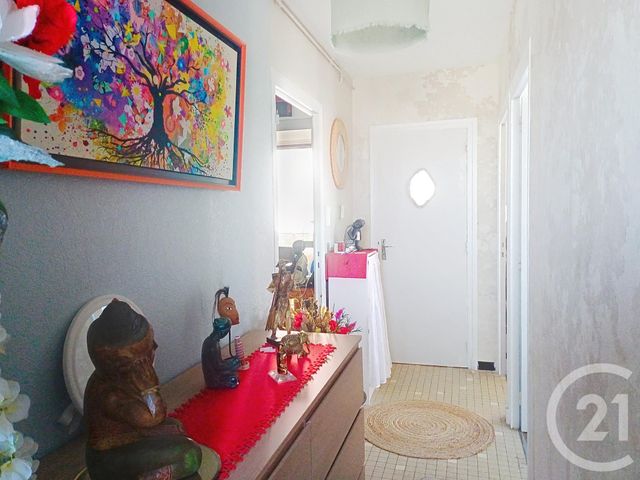 Appartement F4 à louer - 4 pièces - 70.87 m2 - GANNAT - 03 - AUVERGNE - Century 21 Lefèbvre Immobilier
