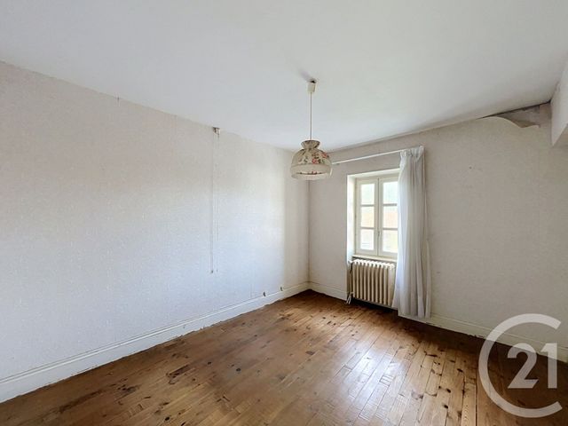 maison à vendre - 6 pièces - 124.0 m2 - CHARMES - 03 - AUVERGNE - Century 21 Lefèbvre Immobilier