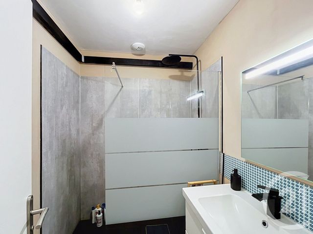 maison à vendre - 4 pièces - 77.3 m2 - GANNAT - 03 - AUVERGNE - Century 21 Lefèbvre Immobilier