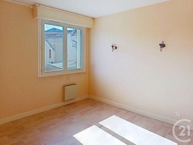 Appartement F3 à louer - 3 pièces - 71.5 m2 - VICHY - 03 - AUVERGNE - Century 21 Lefèbvre Immobilier