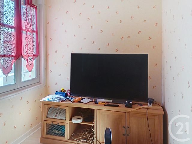 Appartement F2 à louer - 2 pièces - 44.46 m2 - GANNAT - 03 - AUVERGNE - Century 21 Lefèbvre Immobilier