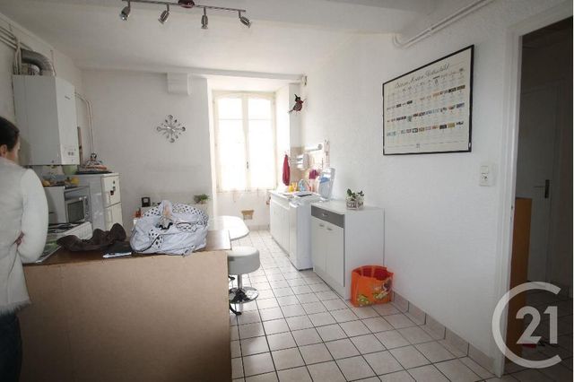 Appartement F3 à louer - 3 pièces - 71.06 m2 - GANNAT - 03 - AUVERGNE - Century 21 Lefèbvre Immobilier