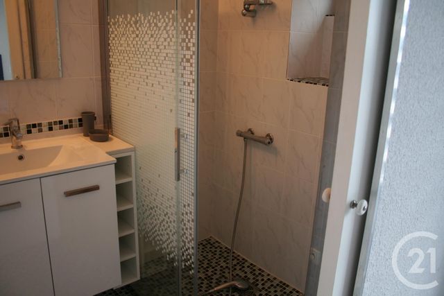 maison à louer - 3 pièces - 59.0 m2 - EFFIAT - 63 - AUVERGNE - Century 21 Lefèbvre Immobilier
