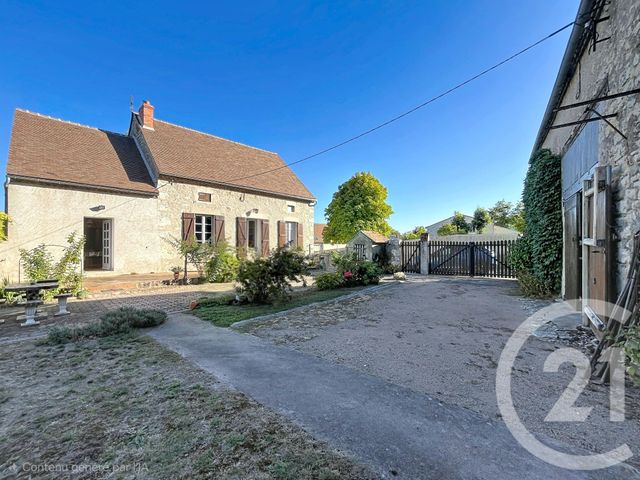 maison - CHARROUX - 03
