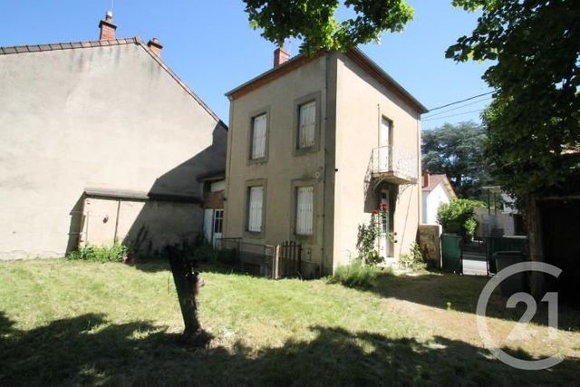 maison à louer - 4 pièces - 77.0 m2 - GANNAT - 03 - AUVERGNE - Century 21 Lefèbvre Immobilier