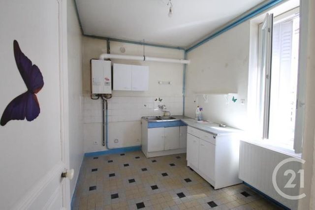 maison à louer - 4 pièces - 77.0 m2 - GANNAT - 03 - AUVERGNE - Century 21 Lefèbvre Immobilier