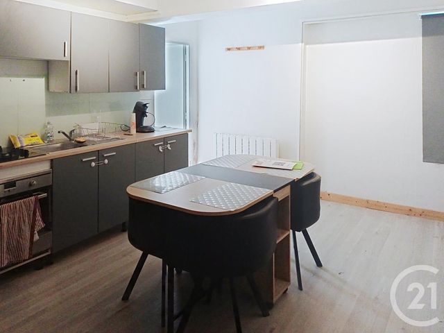 maison à louer - 4 pièces - 70.0 m2 - GANNAT - 03 - AUVERGNE - Century 21 Lefèbvre Immobilier