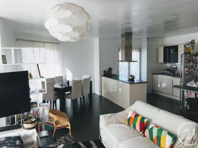 maison à louer - 4 pièces - 102.89 m2 - AIGUEPERSE - 63 - AUVERGNE - Century 21 Lefèbvre Immobilier