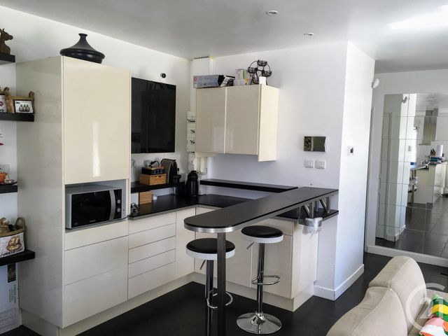 maison à louer - 4 pièces - 102.89 m2 - AIGUEPERSE - 63 - AUVERGNE - Century 21 Lefèbvre Immobilier