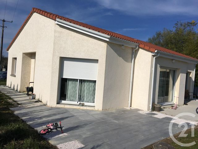 maison à louer - 4 pièces - 102.89 m2 - AIGUEPERSE - 63 - AUVERGNE - Century 21 Lefèbvre Immobilier