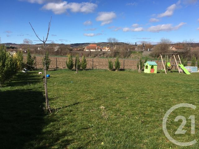 maison à louer - 4 pièces - 102.89 m2 - AIGUEPERSE - 63 - AUVERGNE - Century 21 Lefèbvre Immobilier