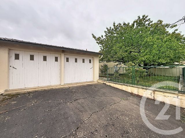maison à vendre - 6 pièces - 128.0 m2 - GANNAT - 03 - AUVERGNE - Century 21 Lefèbvre Immobilier