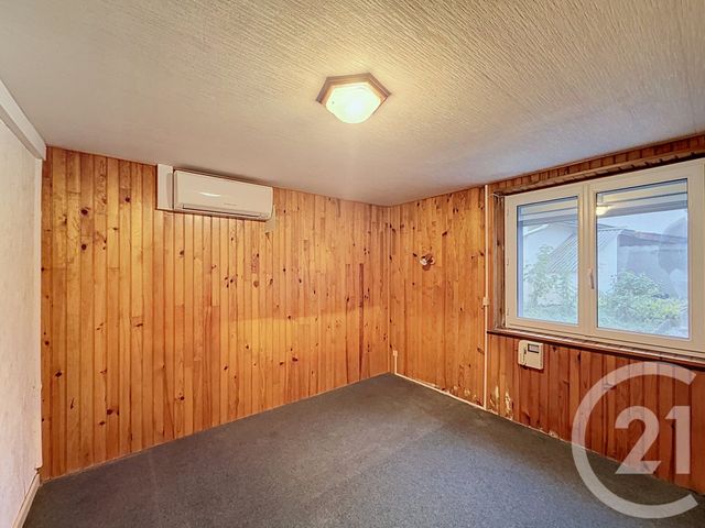 maison à vendre - 6 pièces - 128.0 m2 - GANNAT - 03 - AUVERGNE - Century 21 Lefèbvre Immobilier