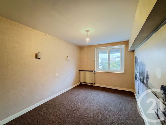 maison à vendre - 6 pièces - 128.0 m2 - GANNAT - 03 - AUVERGNE - Century 21 Lefèbvre Immobilier