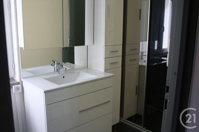 maison à louer - 3 pièces - 76.8 m2 - BROUT VERNET - 03 - AUVERGNE - Century 21 Lefèbvre Immobilier