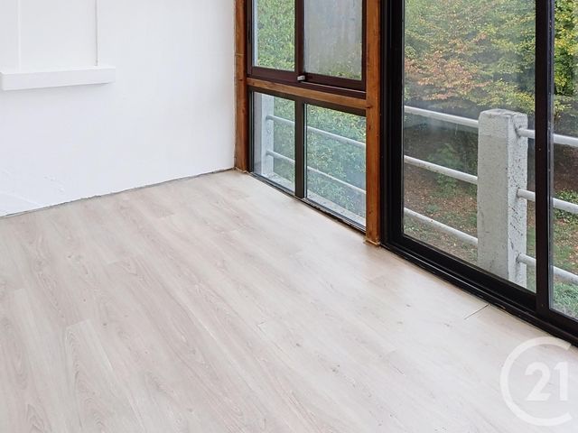 maison à louer - 3 pièces - 67.35 m2 - GANNAT - 03 - AUVERGNE - Century 21 Lefèbvre Immobilier