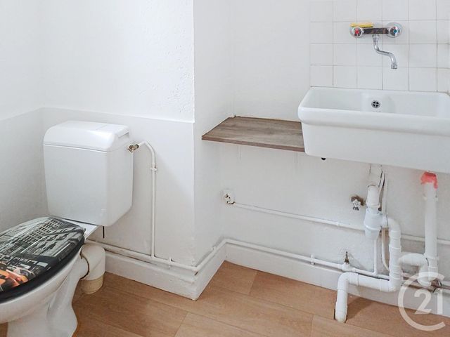 maison à louer - 3 pièces - 67.35 m2 - GANNAT - 03 - AUVERGNE - Century 21 Lefèbvre Immobilier