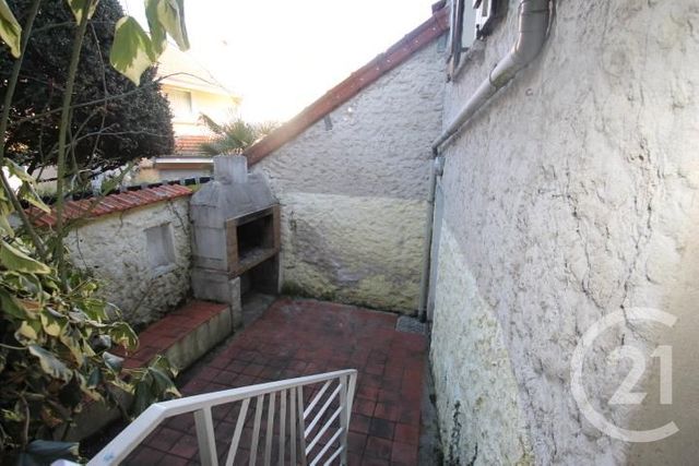 maison à louer - 4 pièces - 100.36 m2 - ABREST - 03 - AUVERGNE - Century 21 Lefèbvre Immobilier